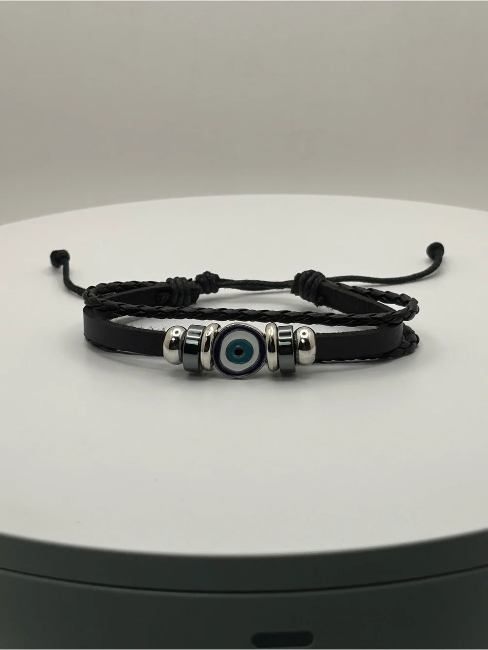 🧿 Classic Evil Eye Adjustable Black Bracelet